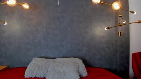 Snapshot of vaelina_angels chatting on 03.15.26 VAELINA ANGELS online show from 03.15.26