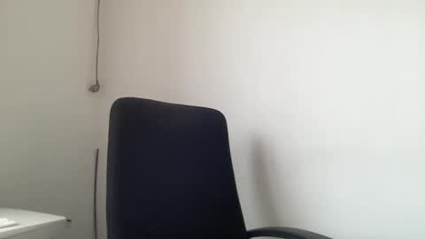 Snapshot of vaginalnik chatting on 10.14.25 vaginalnik online show from 10.14.25