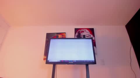 Snapshot of vahiolet_smith chatting on 03.08.25 Vahiolet smith online show from 03.08.25