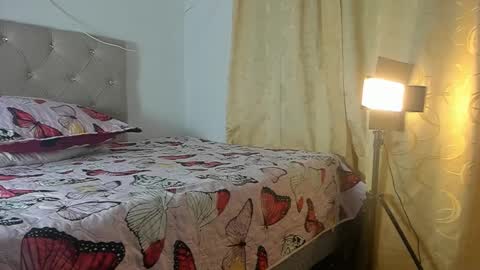 Snapshot of vahiolet_smith chatting on 09.11.25 Vahiolet smith online show from 09.11.25