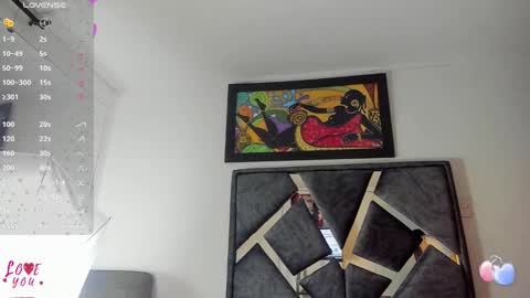 Snapshot of vahiolet_smith chatting on 10.29.25 Vahiolet smith online show from 10.29.25