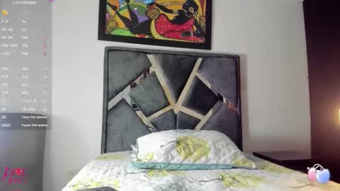 Snapshot of vahiolet_smith chatting on 11.03.25 Vahiolet smith online show from 11.03.25