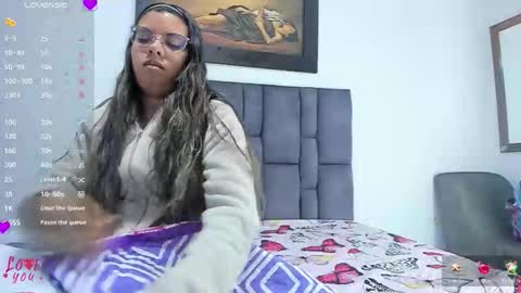 Snapshot of vahiolet_smith chatting on 01.15.26 Vahiolet smith online show from 01.15.26