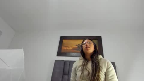 Snapshot of vahiolet_smith chatting on 02.04.26 Vahiolet smith online show from 02.04.26