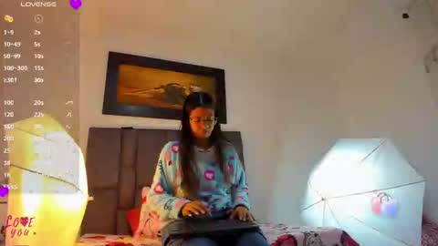 Snapshot of vahiolet_smith chatting on 02.10.26 Vahiolet smith online show from 02.10.26