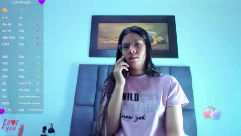 Snapshot of vahiolet_smith chatting on 03.20.26 Vahiolet smith online show from 03.20.26