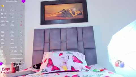 Snapshot of vahiolet_smith chatting on 03.21.26 Vahiolet smith online show from 03.21.26