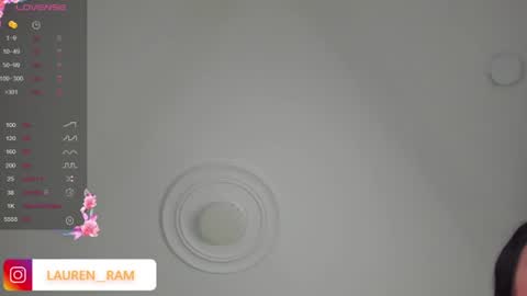 Snapshot of vain_sexualxx chatting on 07.03.26 luna online show from 07.03.26