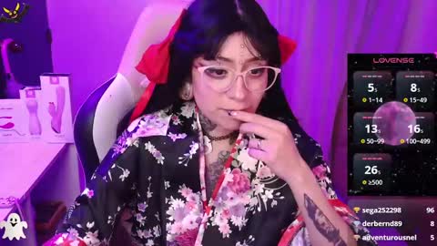 Vainilla Independent model online show from 03.10.25