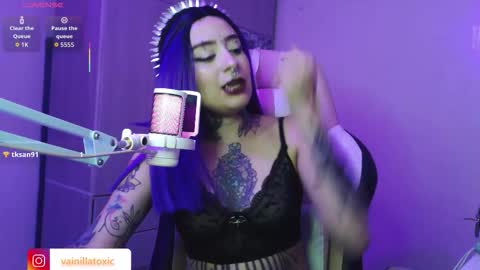 Vainilla Independent model online show from 12.05.25