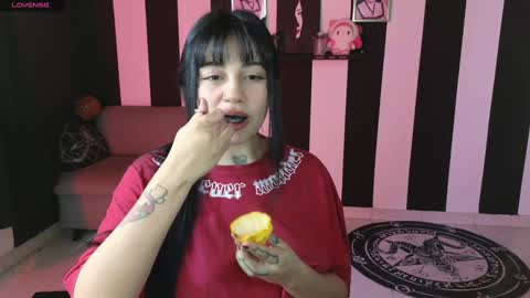 first of all... who are u online show from 12.18.24