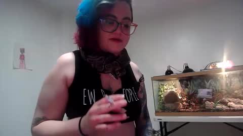 Snapshot of valarieak chatting on 05.05.26 valarieak online show from 05.05.26
