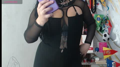 Snapshot of valen_ross7 chatting on 06.14.26 valen_ross7 online show from 06.14.26