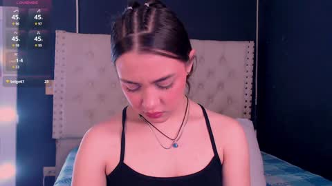 IG-valen mendoza99  twitter valenthompson99 online show from 01.04.25