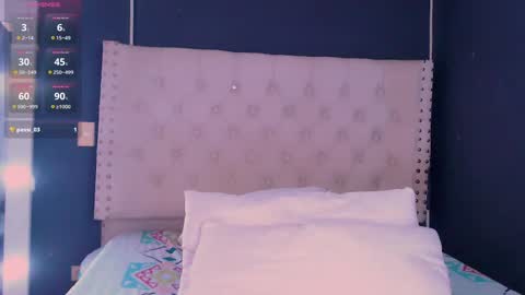 IG-valen mendoza99  twitter valenthompson99 online show from 02.10.25