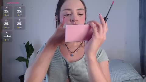IG-valen mendoza99  twitter valenthompson99 online show from 05.06.26