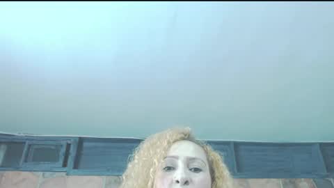 Snapshot of valenciajaqueline45 chatting on 06.25.26 Katyy Love online show from 06.25.26