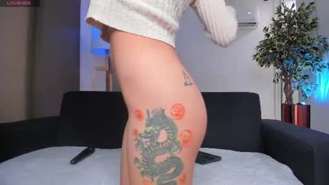 valentina milan online show from 07.22.26