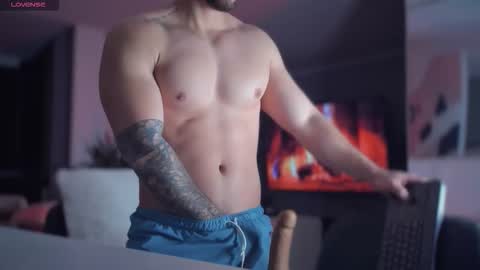 valenthinoking online show from 02.03.26