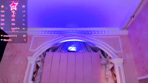 Snapshot of valentina_cortes72 chatting on 02.10.25 Valentina online show from 02.10.25