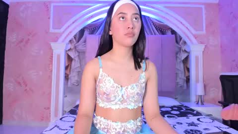 Snapshot of valentina_cortes72 chatting on 03.07.25 Valentina online show from 03.07.25