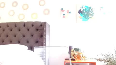 Snapshot of valentina_ferrer0 chatting on 07.28.26 Valen Ferrer online show from 07.28.26