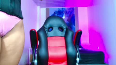 valentina_y_sneiderr online show from 04.29.26