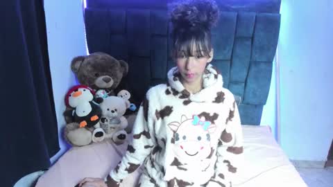 Snapshot of valentinaklean1 chatting on 02.24.26 valentinaklean1 online show from 02.24.26