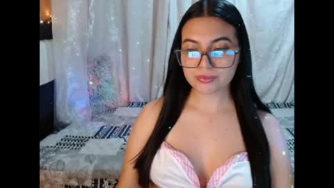 Snapshot of valentinasmith18 chatting on 07.03.26 valentinasmith18 online show from 07.03.26