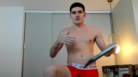 ValentinoCerati online show from 12.25.24