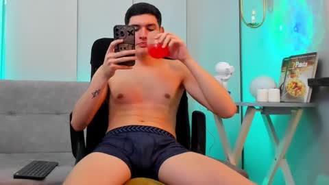 ValentinoCerati online show from 01.24.25