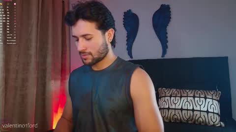 Snapshot of valentinoford chatting on 03.03.26 Valentino online show from 03.03.26