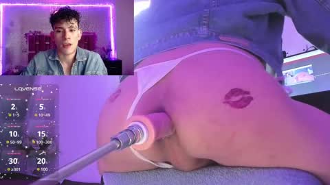 Snapshot of valentinomoreti chatting on 03.03.25 Valentino online show from 03.03.25