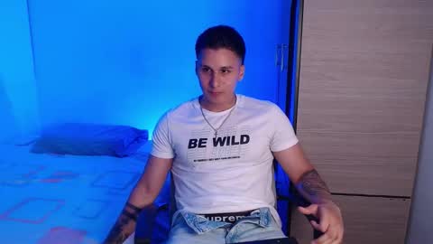 Snapshot of valentinosex_1 chatting on 02.09.26 VALENTINO online show from 02.09.26