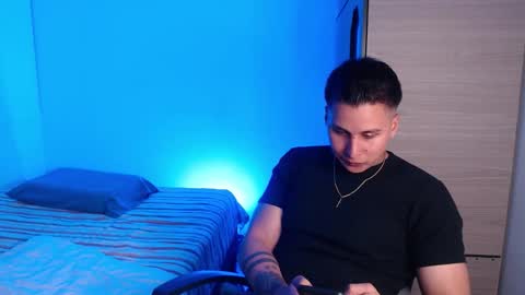 Snapshot of valentinosex_1 chatting on 02.24.26 VALENTINO online show from 02.24.26