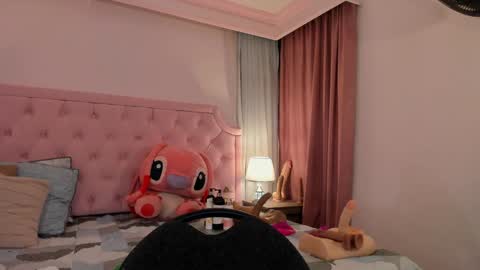 Vale Toro  online show from 01.29.25