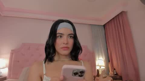 Snapshot of valentoro1 chatting on 02.15.26 Vale Toro online show from 02.15.26