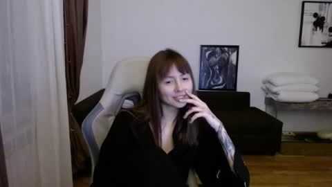 Valentina online show from 10.28.25