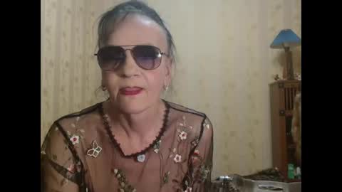valentijm online show from 04.06.26
