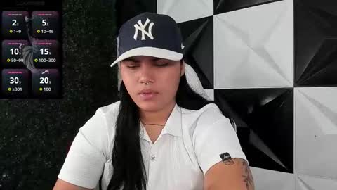 valeri_harpers4 online show from 03.08.26