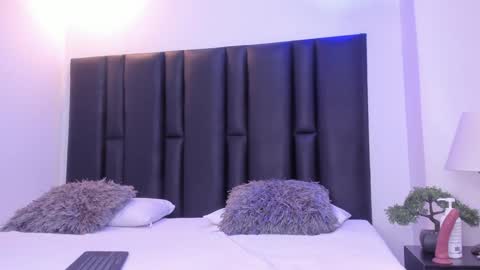 Snapshot of valeri_tafur chatting on 01.31.25 valeri_tafur online show from 01.31.25