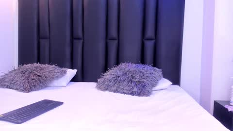 Snapshot of valeri_tafur chatting on 02.16.25 valeri_tafur online show from 02.16.25