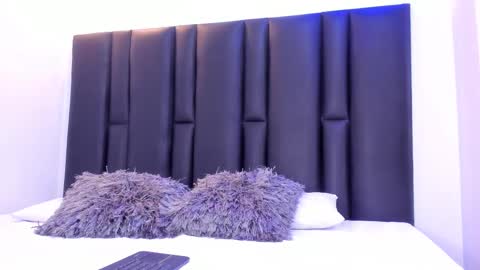 Snapshot of valeri_tafur chatting on 02.26.25 valeri_tafur online show from 02.26.25