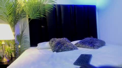 Snapshot of valeri_tafur chatting on 09.11.25 valeri_tafur online show from 09.11.25