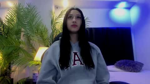 Snapshot of valeri_tafur chatting on 09.12.25 valeri_tafur online show from 09.12.25