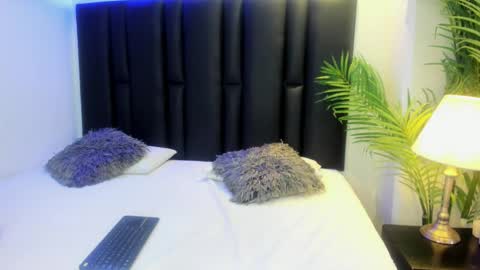 Snapshot of valeri_tafur chatting on 11.29.25 valeri_tafur online show from 11.29.25