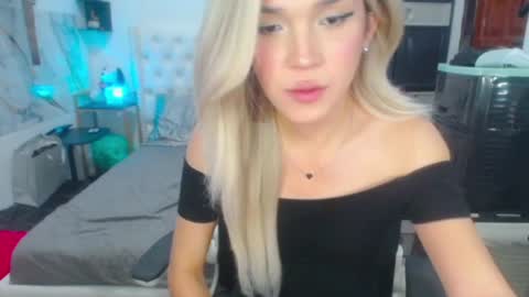 Snapshot of valeria_nikia chatting on 01.13.25 VALERIA online show from 01.13.25