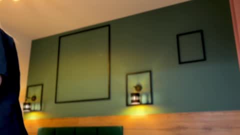 Snapshot of valeria_shydreamer chatting on 12.09.24 Valeria online show from 12.09.24