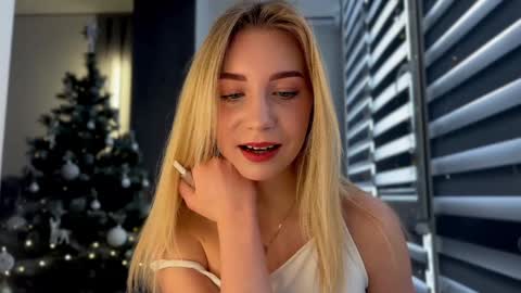 Snapshot of valeria_shydreamer chatting on 01.03.25 Valeria online show from 01.03.25