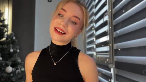 Snapshot of valeria_shydreamer chatting on 01.07.25 Valeria online show from 01.07.25